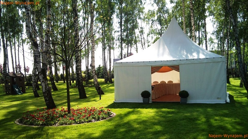 wynajem namiotów i wyposażenia