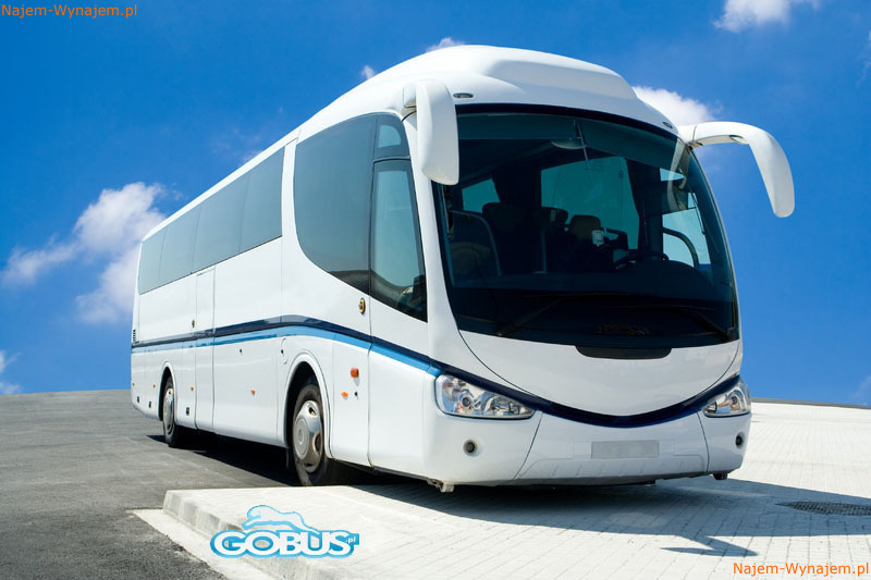 Autobusy turystyczne wynajem na wycieczki autokarowe krajowe i zagraniczne